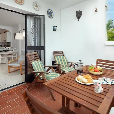 Casablanca 46 Oasis Nerja